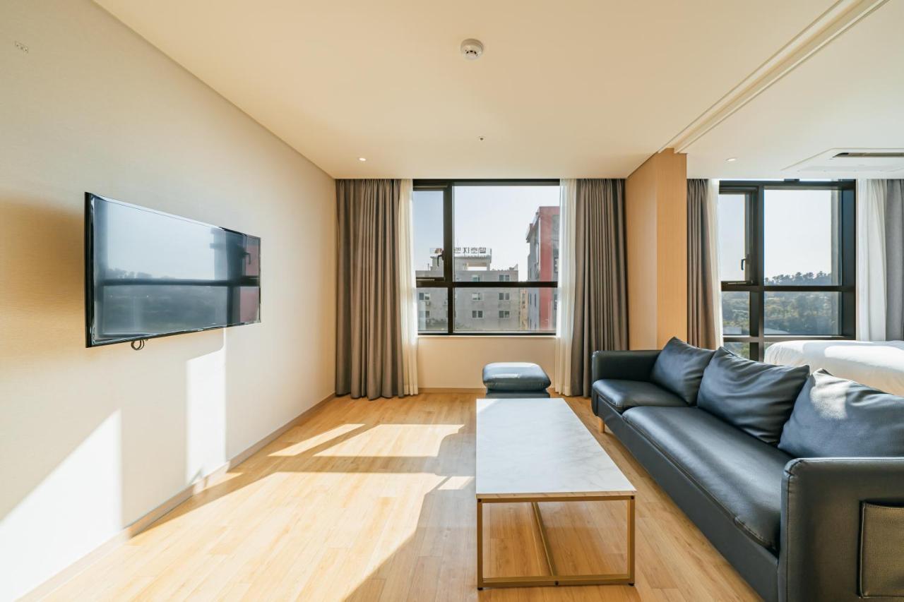 Hotel Zinc Согвіпо Екстер'єр фото